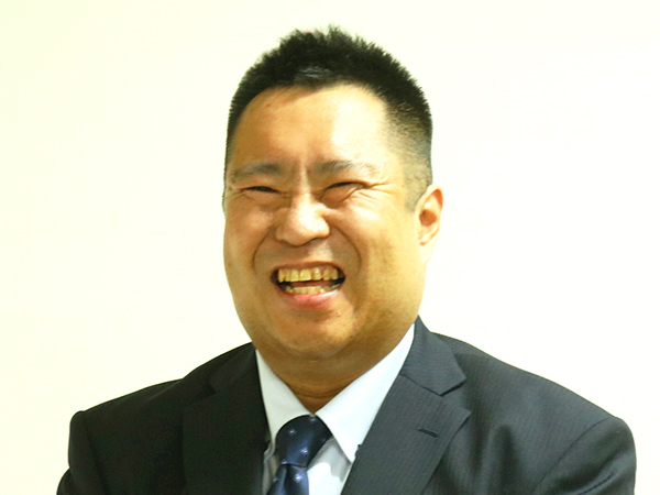 中山 雄太